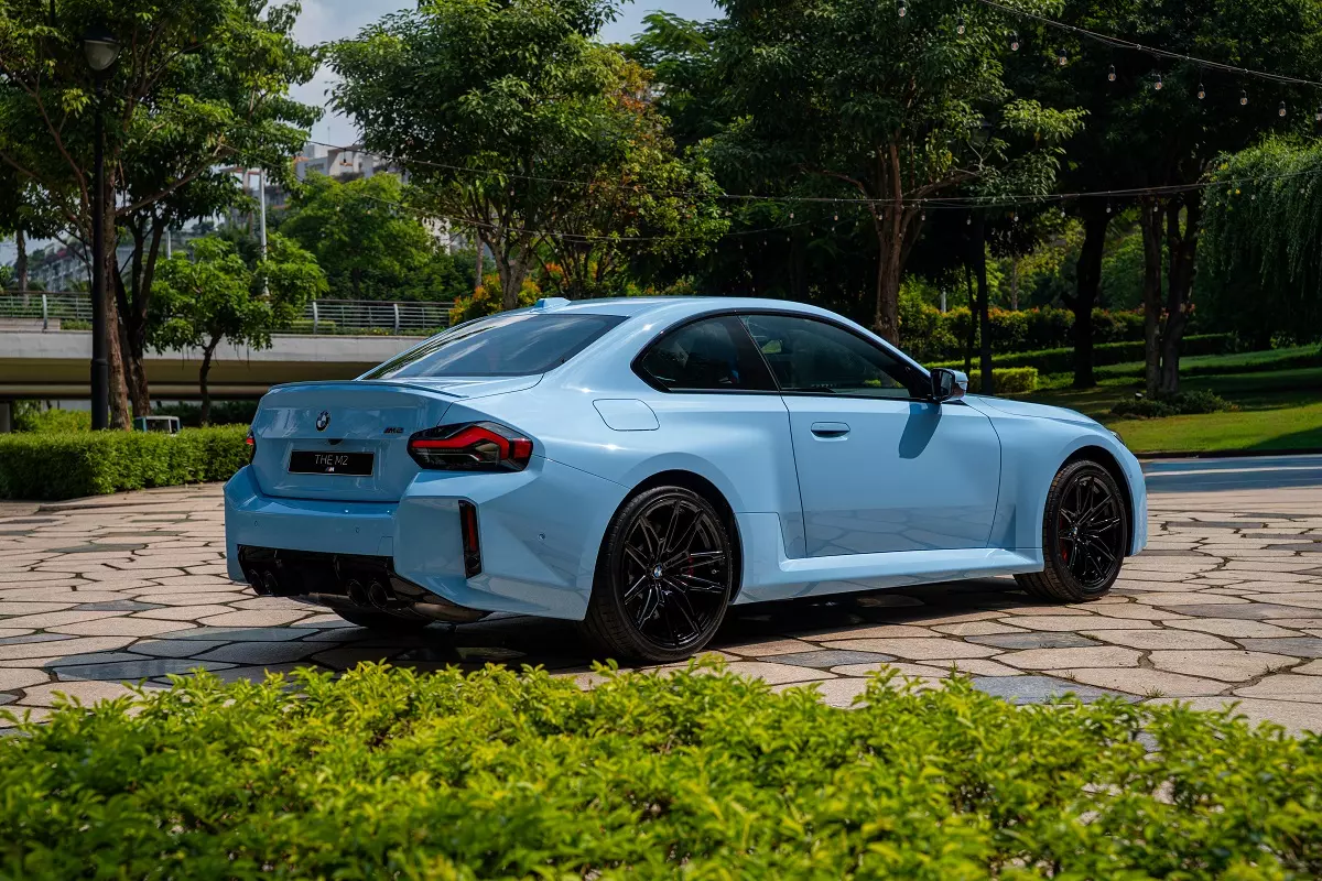 huy03238-11f4 Chi tiết BMW M2 giá từ 4,099 tỷ đồng, mạnh 480 mã lực tại Việt Nam - Ảnh 2.
