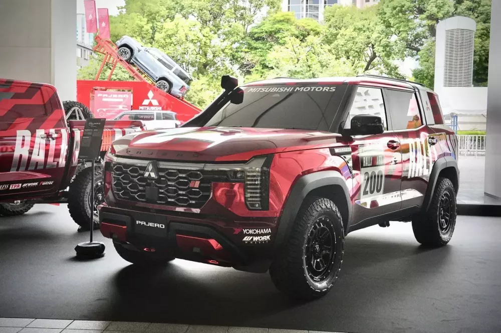 mitsubishi-pajero-ralliart-concept-3a2b-1 Rally Concept hé lộ phiên bản Ralliart mạnh hơn của Mitsubishi Pajero, có thể ra mắt trong tương lai