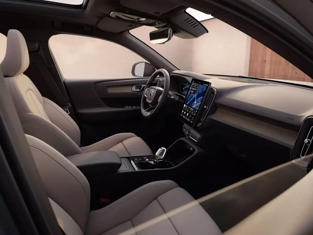 Volvo XC40 2027 sở hữu màn hình cảm ứng trung tâm cỡ lớn hơn