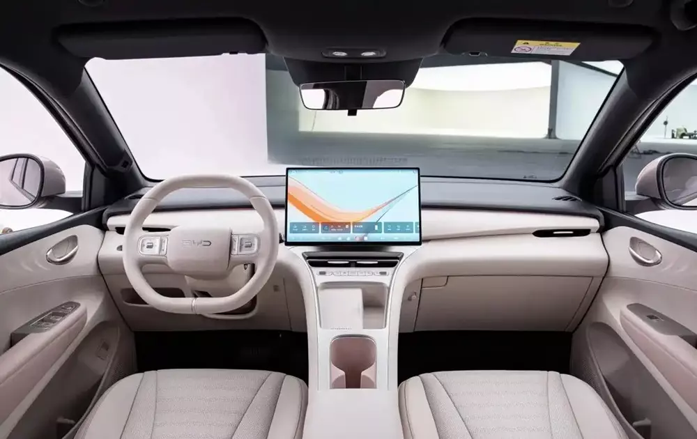 BYD Seagull thế hệ mới lộ nội thất với ghế lái massage và màn hình cỡ lớn - Ảnh 3.