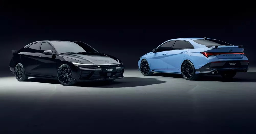 hyundai-elantra-n-monochrome-2-d19c Hyundai Elantra N Monochrome trình làng, dành cho những người thích cầm lái nhưng ghét sự nổi bật - Ảnh 5.