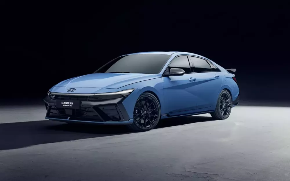hyundai-elantra-n-monochrome-4-6594 Hyundai Elantra N Monochrome trình làng, dành cho những người thích cầm lái nhưng ghét sự nổi bật - Ảnh 1.