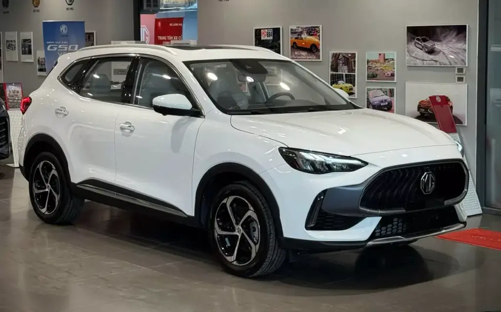 MG HS giảm giá “sập sàn”, chỉ còn từ 455 triệu cho một mẫu SUV cỡ C